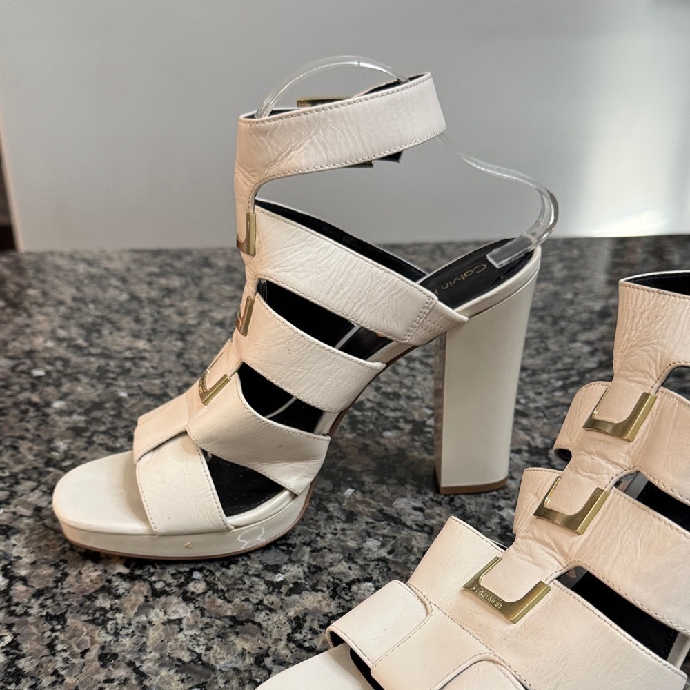 Calvin Klein White chunky Heels with Gold Accents EUC 11 - Picture 6 of 16